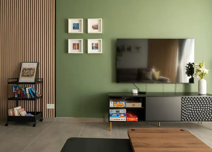 The Penthouse By Shmoo - Ferries Apartament *